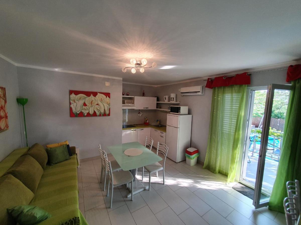 Apartments Jerine Tribalj Kültér fotó