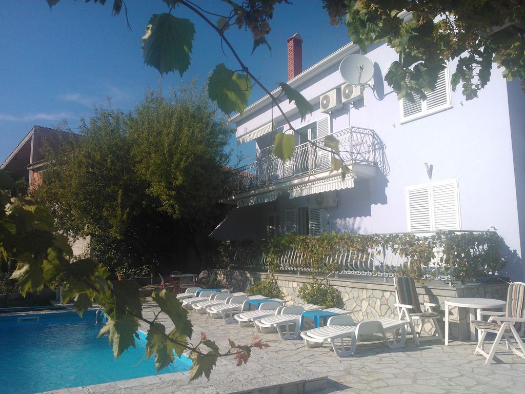 Apartments Jerine Tribalj Kültér fotó