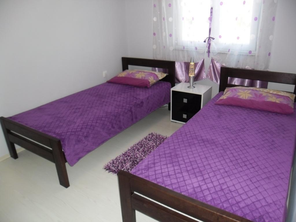 Apartments Jerine Tribalj Szoba fotó