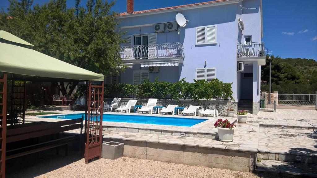 Apartments Jerine Tribalj Kültér fotó
