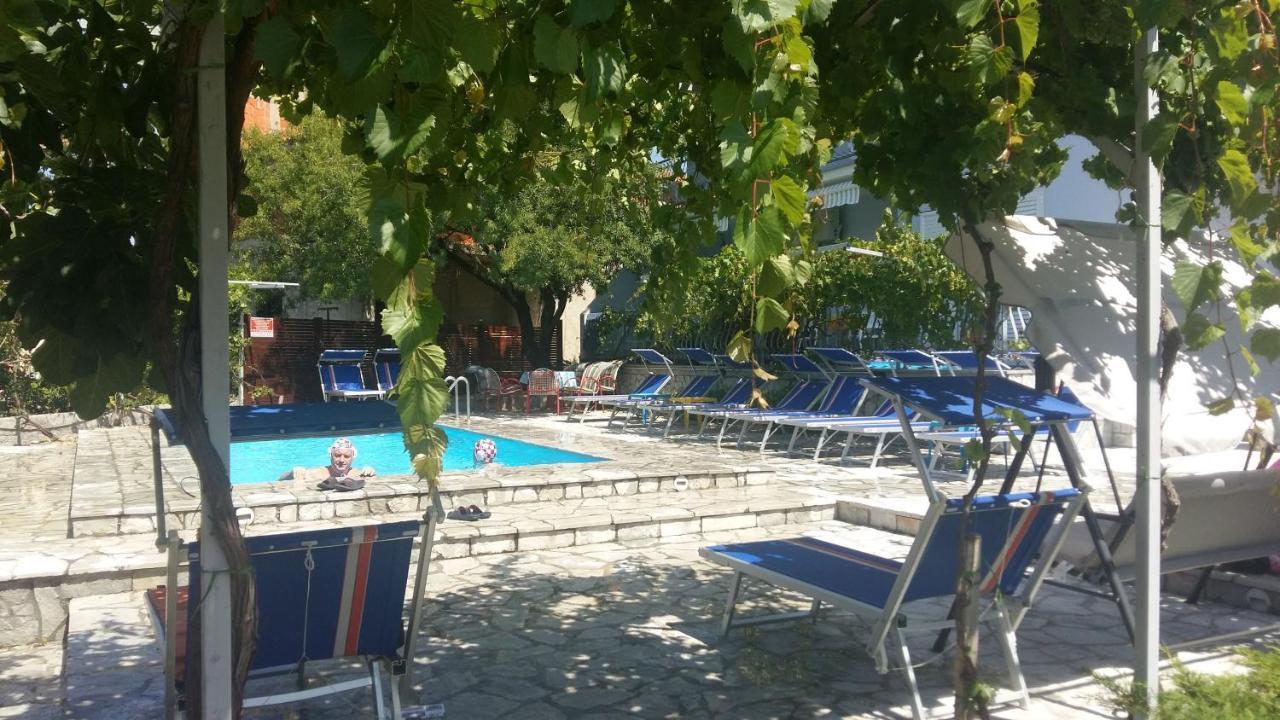 Apartments Jerine Tribalj Kültér fotó